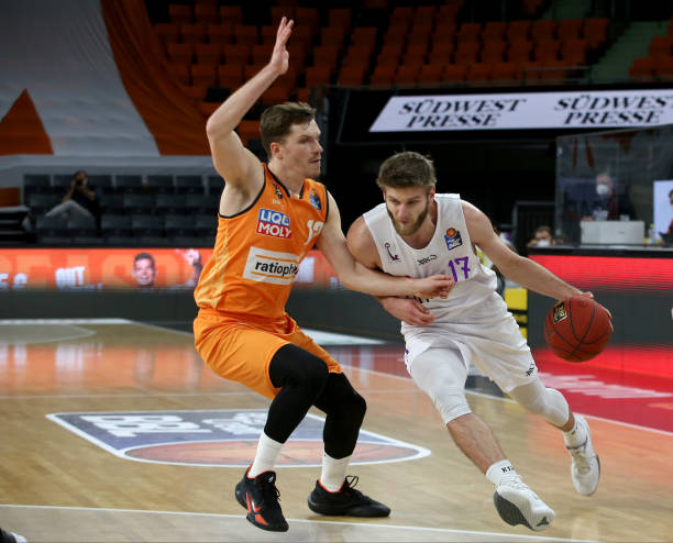 特别是在需 特别是在需